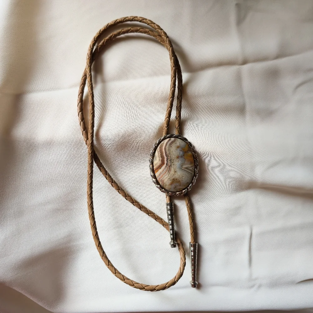 Vintage Agate Stone Bolo Tie - Picture 2 of 8